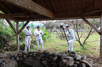 20250917akasaka tyosa-sukei.jpg(128147 byte)